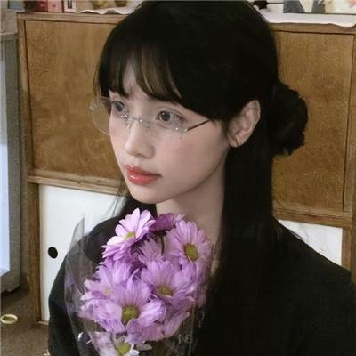 天才眼镜狗